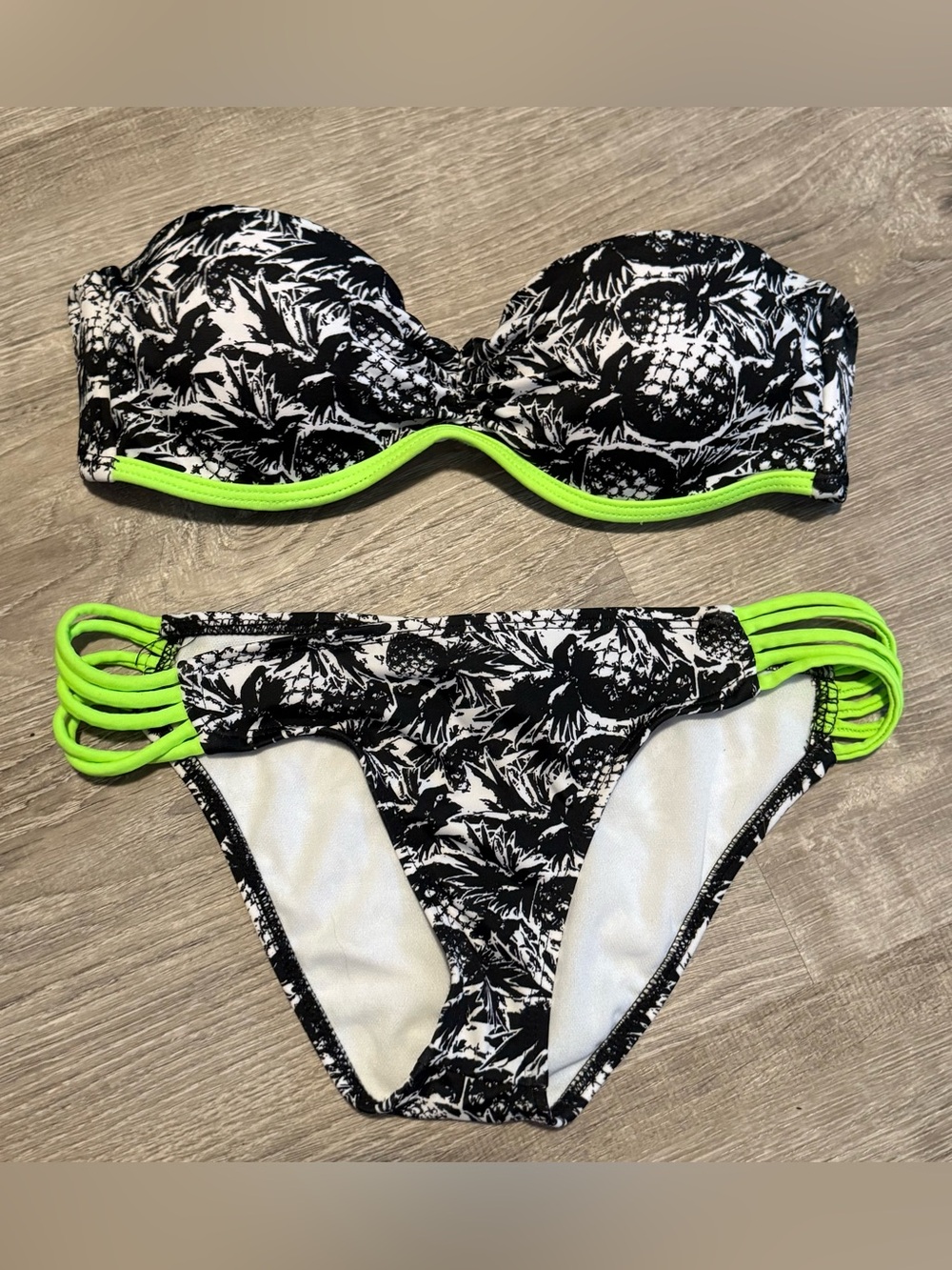 Hurley Pineapple Neon Green Black White Bikini Swimsuit Bathing Suit
